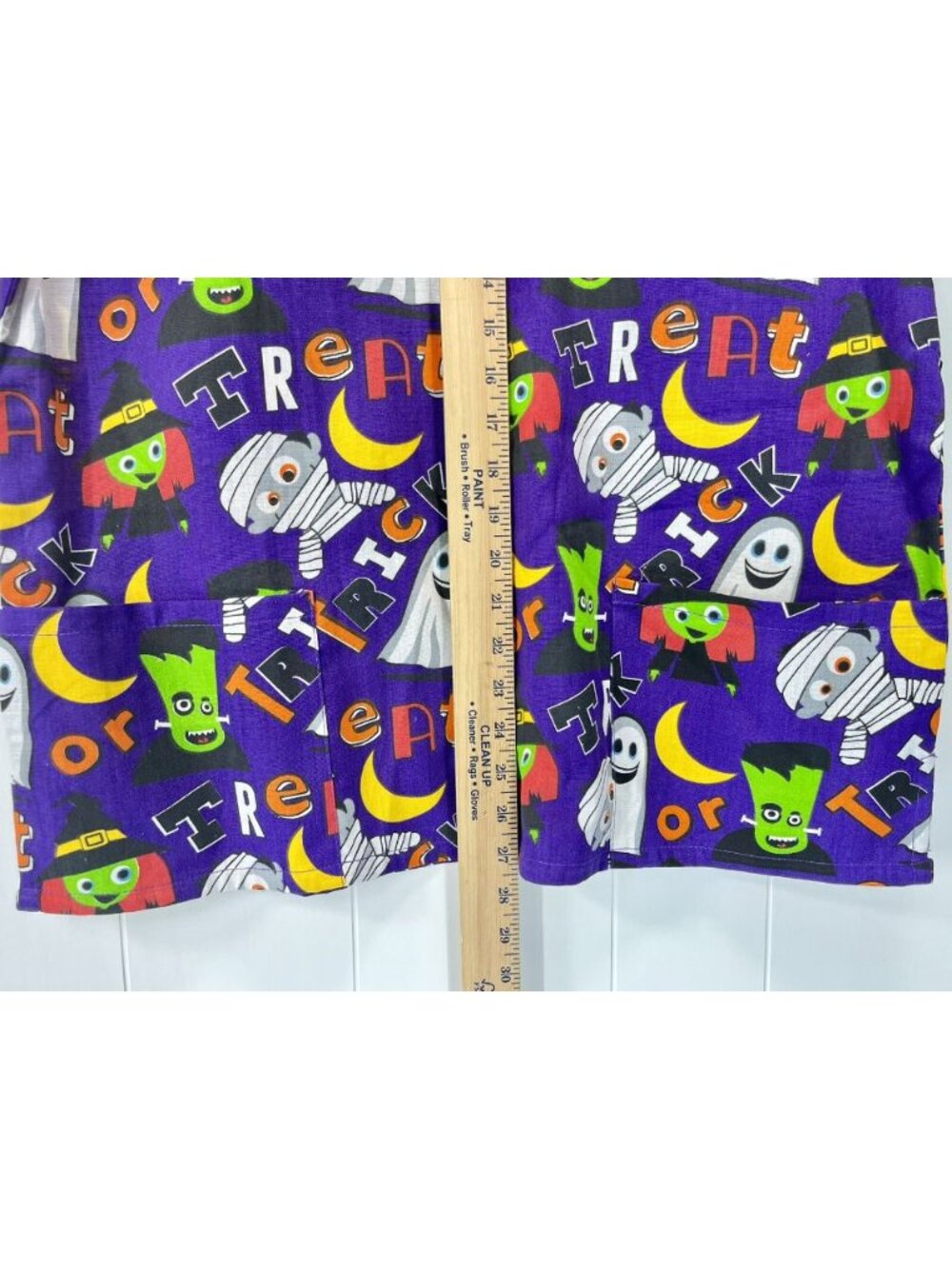 The Scrub Co Scrub Top Sz Large Halloween Ghost Witch Mummy Trick Or Treat EUC - Picture 4 of 6